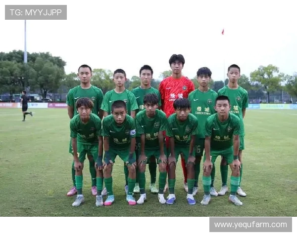 恒大足校U13战平浙江两回合后点球4-3夺得中青赛冠军荣耀 恒大足校U13战平浙江两回合后点球4-3夺得中青赛冠军荣耀