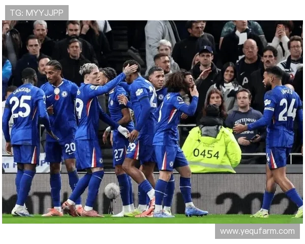 伦敦德比焦点战切尔西小胜热刺一球双方激烈对抗零红牌收场 伦敦德比焦点战切尔西小胜热刺一球双方激烈对抗零红牌收场