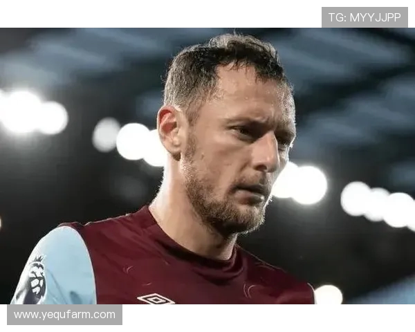 曹法尔：我为西汉姆踢球5年，却只换来了30秒的不续约通知